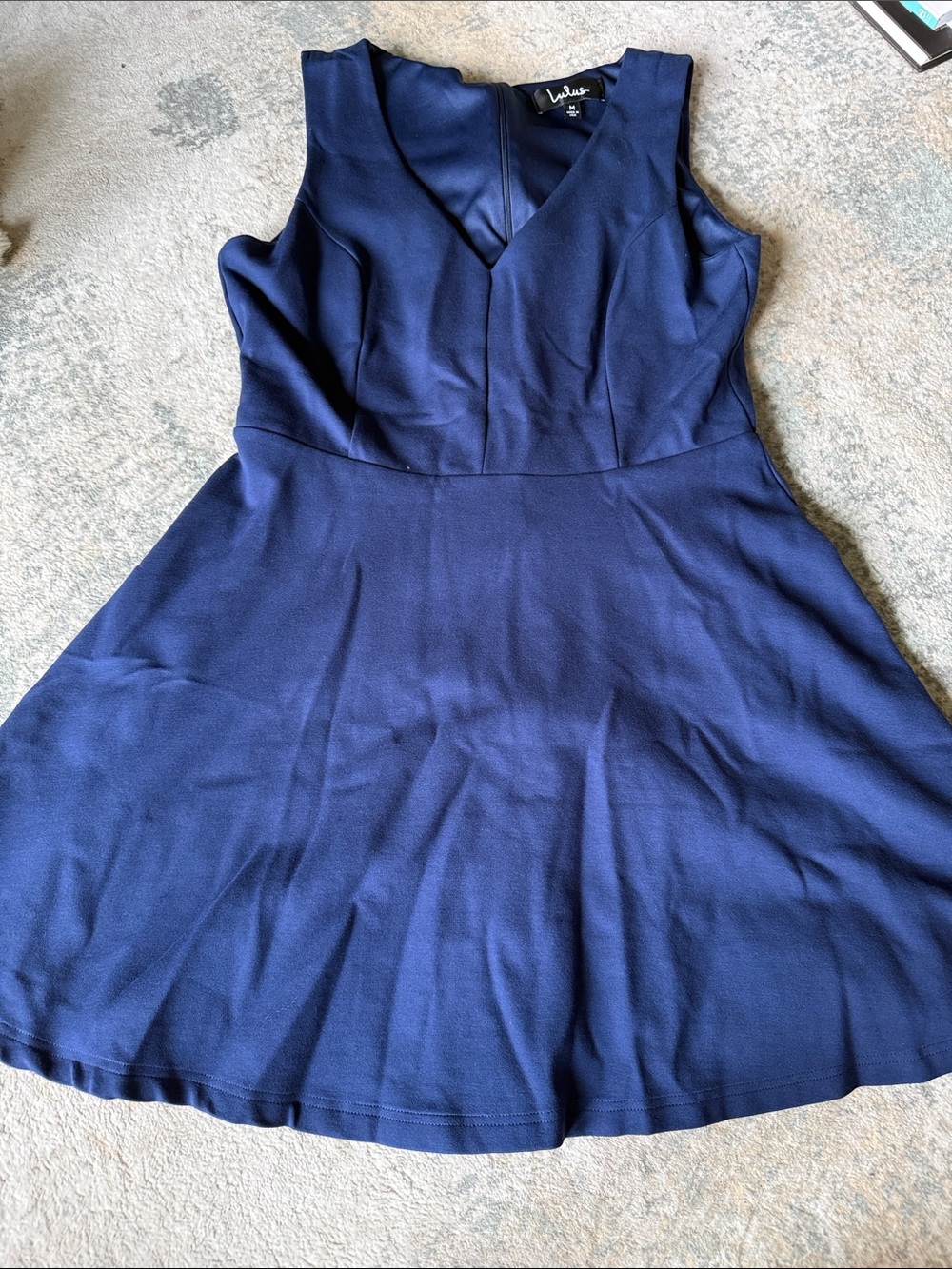 Lulu's Navy V-Neck Sleeveless Fit & Flare  Mini Skater Dress, Size M